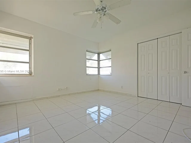1735 Marseille Dr # 2, Miami Beach FL 33141