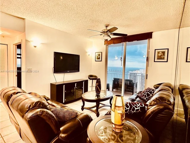 185 SE 14th Ter # 2304, Miami FL 33131