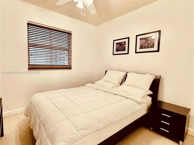 185 SE 14th Ter # 2304, Miami FL 33131