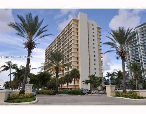 1865 79th St Cswy # 2I, North Bay Village FL 33141