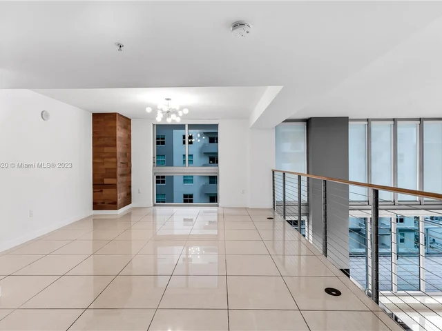 1111 SW 1st Ave, Miami FL 33130