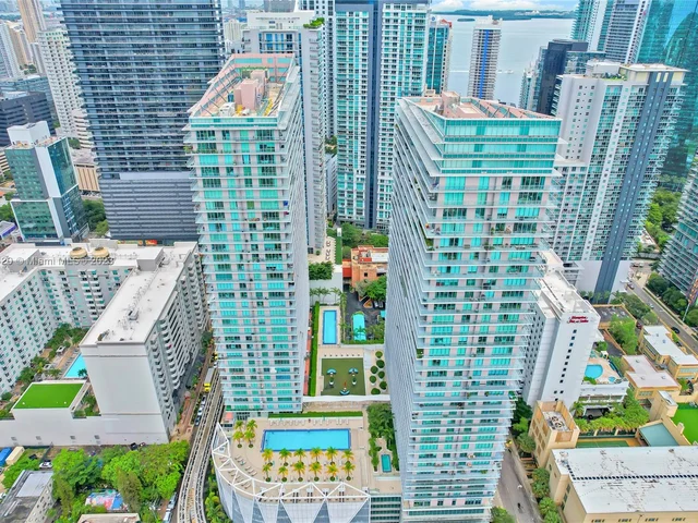 1111 SW 1st Ave, Miami FL 33130