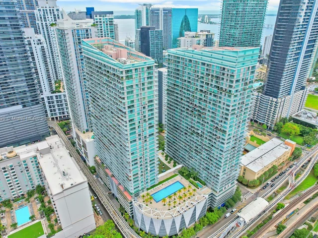 1111 SW 1st Ave, Miami FL 33130