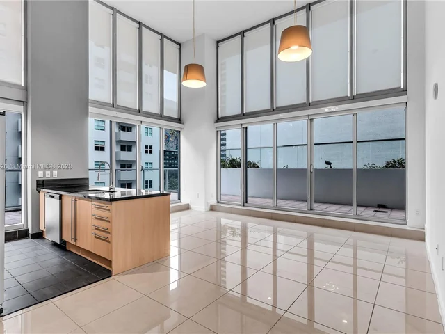 1111 SW 1st Ave, Miami FL 33130