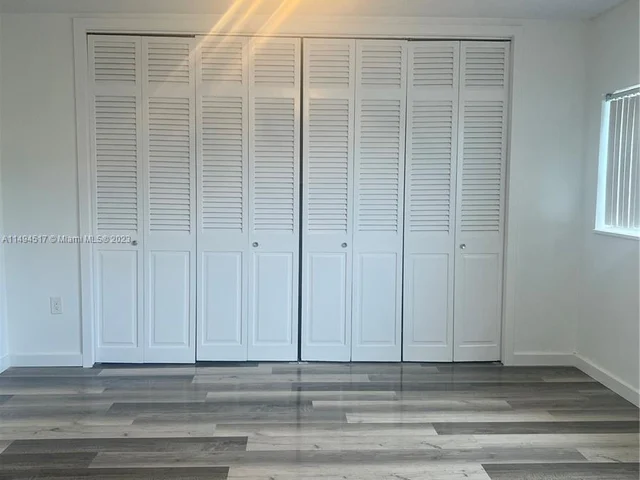 11855 NE 19th Dr # 19, North Miami FL 33181