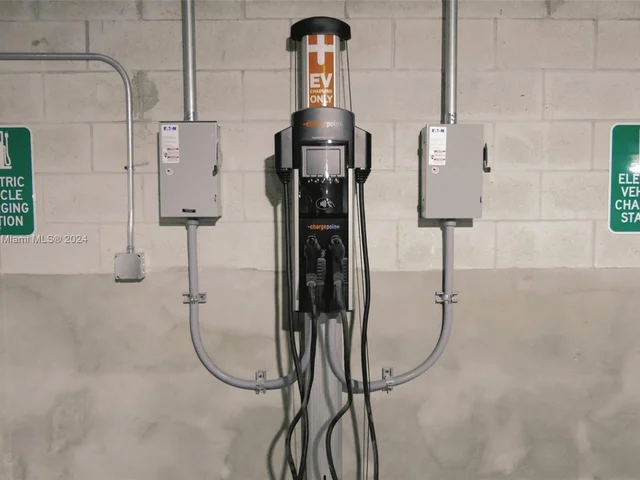 301 Altara Ave # 429, Coral Gables FL 33146