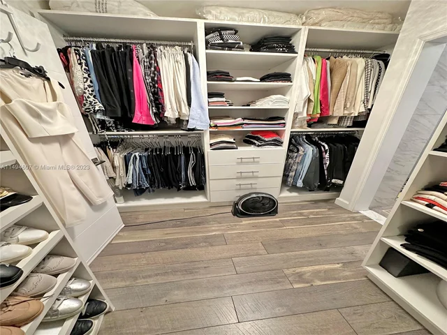 215 SE 3rd Ave # 403C, Hallandale Beach FL 33009