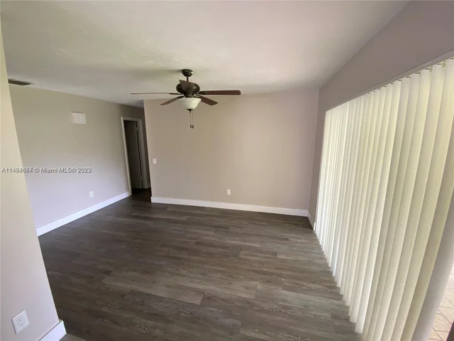 10829 SW 132nd Cir Ct # 10829, Miami FL 33186