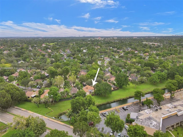 10829 SW 132nd Cir Ct # 10829, Miami FL 33186