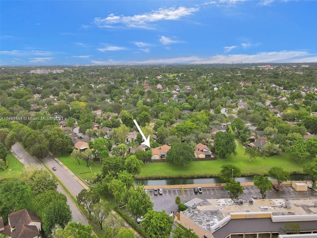 10829 SW 132nd Cir Ct # 10829, Miami FL 33186