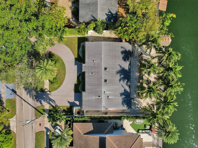 1930 S Hibiscus Dr # 0, North Miami FL 33181