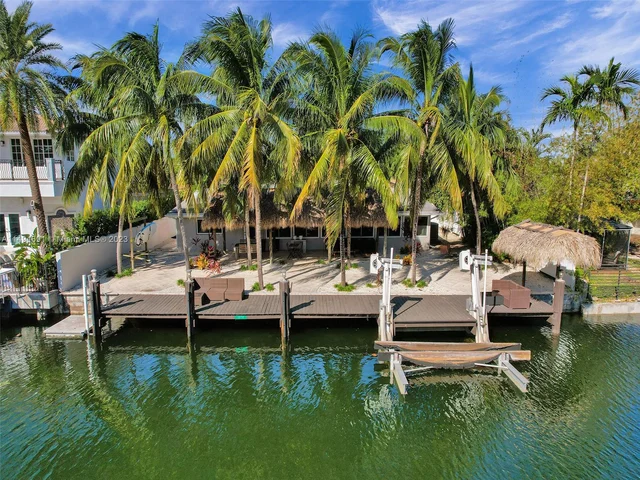 1930 S Hibiscus Dr # 0, North Miami FL 33181