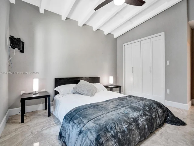 1930 S Hibiscus Dr # 0, North Miami FL 33181