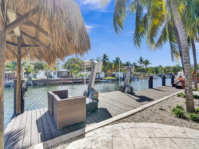 1930 S Hibiscus Dr # 0, North Miami FL 33181