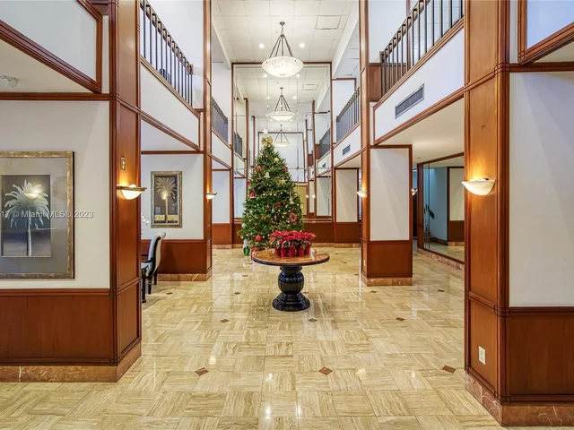 2801 NE 183rd St # 2014W, Aventura FL 33160