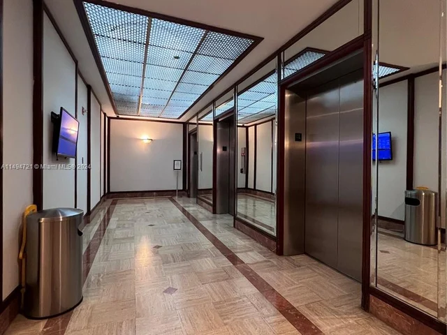 2851 NE 183rd St # 1708E, Aventura FL 33160