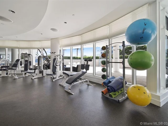 3801 Collins Ave # 1002, Miami Beach FL 33140