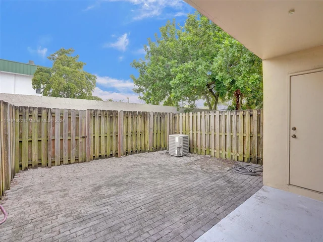 4166 SW 65th Ave # 86, Davie FL 33314