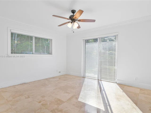 1528 Robbia Ave, Coral Gables FL 33146