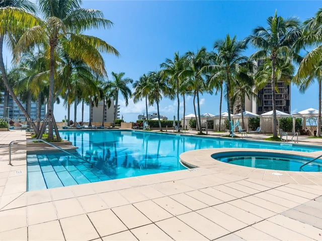 1425 Brickell Ave # 41A, Miami FL 33131