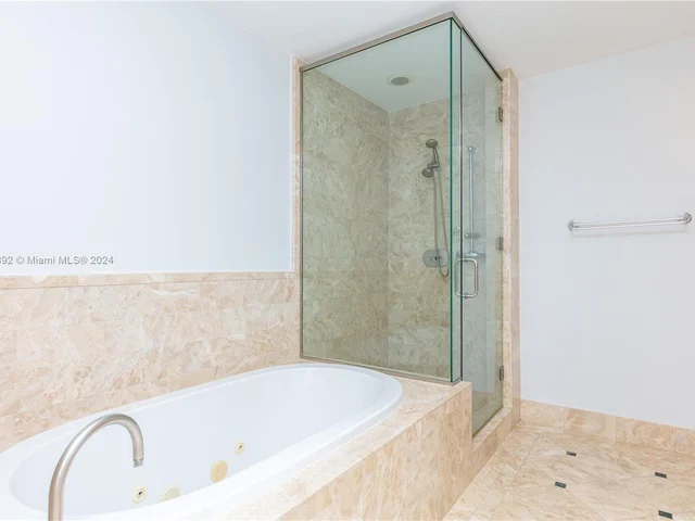 1425 Brickell Ave # 41A, Miami FL 33131