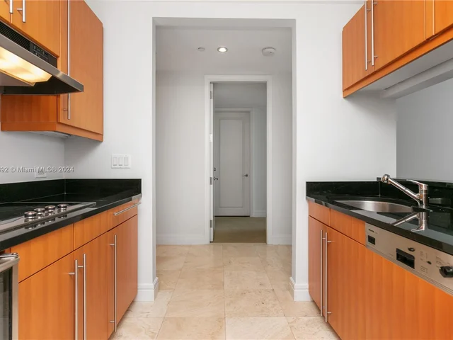 1425 Brickell Ave # 41A, Miami FL 33131