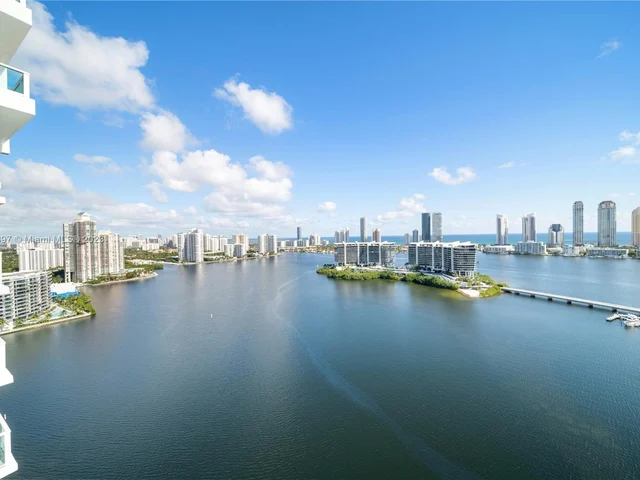 3201 NE 183rd St # 2705, Aventura FL 33160