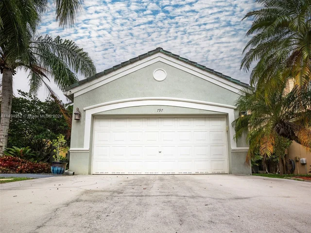 797 Vista Meadows Dr # 797, Weston FL 33327