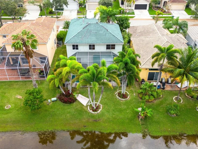 797 Vista Meadows Dr # 797, Weston FL 33327