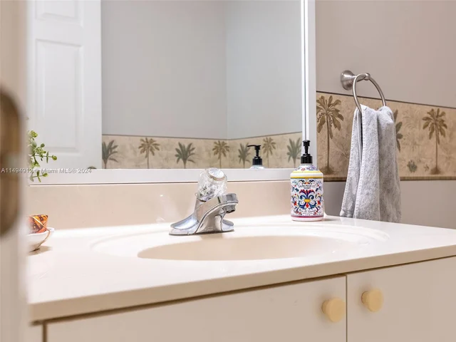 797 Vista Meadows Dr # 797, Weston FL 33327