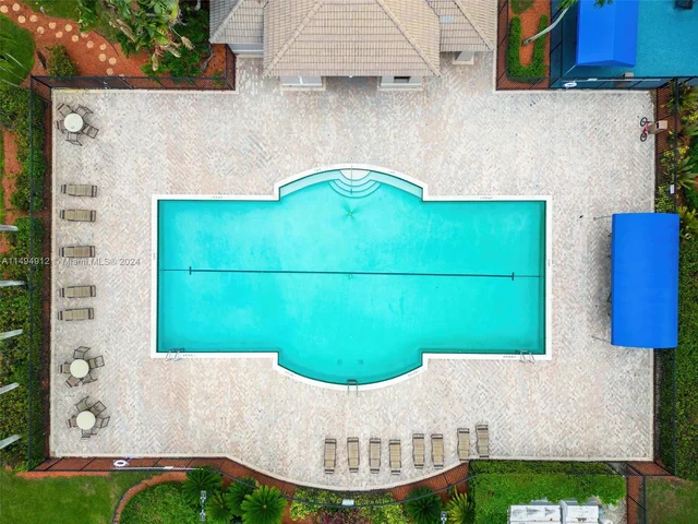 797 Vista Meadows Dr # 797, Weston FL 33327