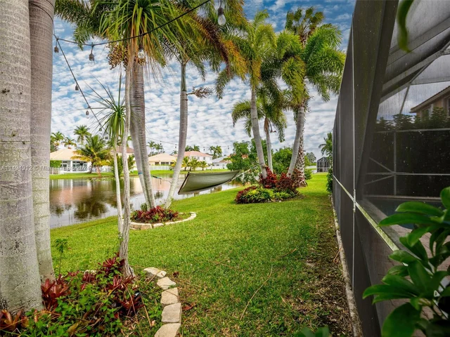 797 Vista Meadows Dr # 797, Weston FL 33327