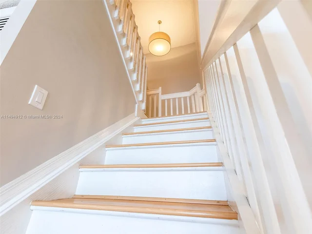 797 Vista Meadows Dr # 797, Weston FL 33327