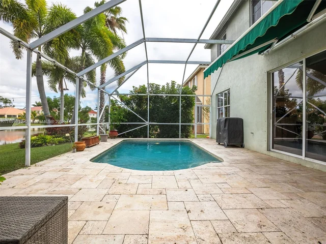 797 Vista Meadows Dr # 797, Weston FL 33327