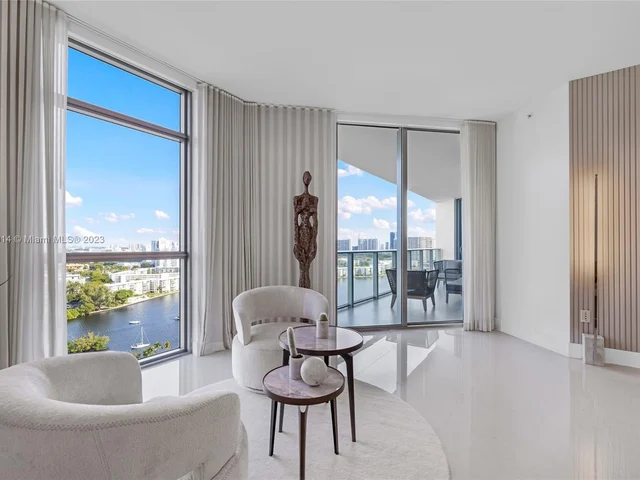 17301 Biscayne Blvd # 2106, North Miami Beach FL 33160