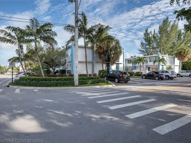 9455 Bay Harbor Ter # 7S, Bay Harbor Islands FL 33154