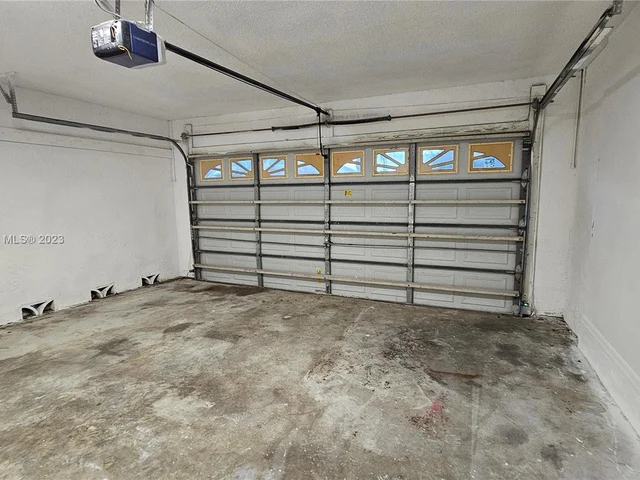 1336 NW 129th Way, Sunrise FL 33323