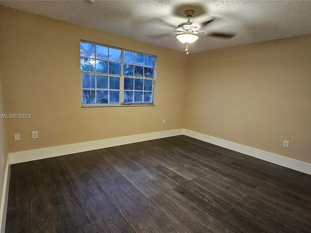 1336 NW 129th Way, Sunrise FL 33323