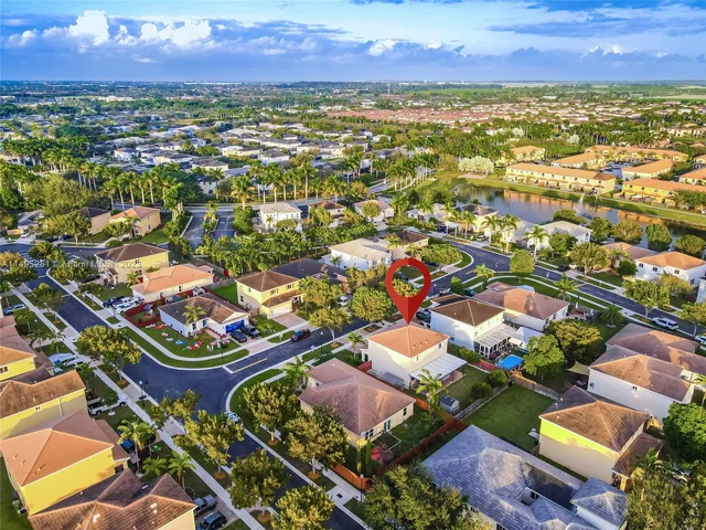 3068 SE 4th Ct, Homestead FL 33033