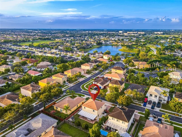 3068 SE 4th Ct, Homestead FL 33033