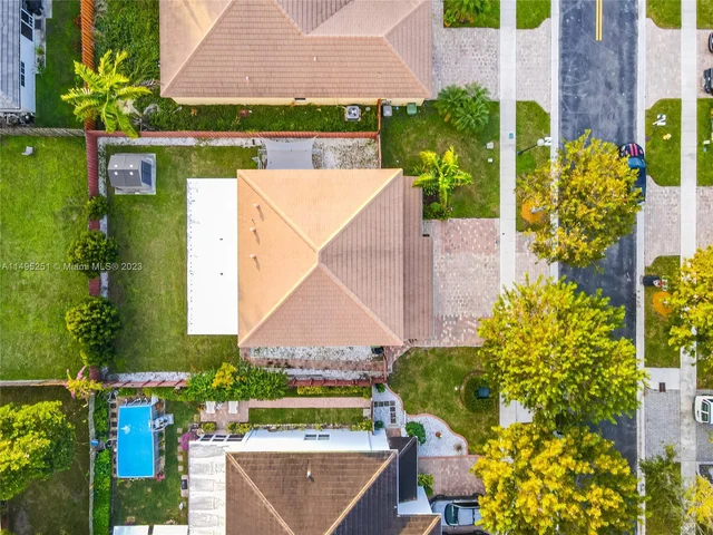 3068 SE 4th Ct, Homestead FL 33033