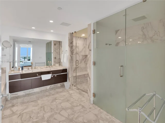 2627 S Bayshore Dr # 1202, Miami FL 33133