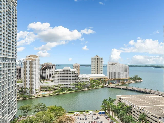 500 Brickell Ave # 2202, Miami FL 33131