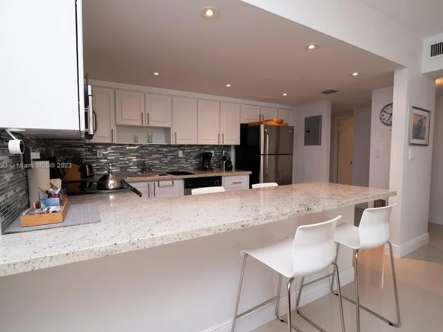 19380 Collins Ave # 1108, Sunny Isles Beach FL 33160