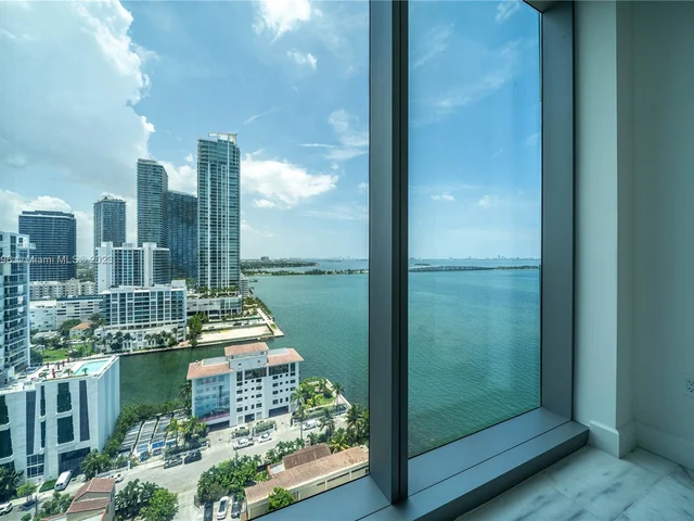 700 NE 26 TERRACE # 1806, Miami FL 33137