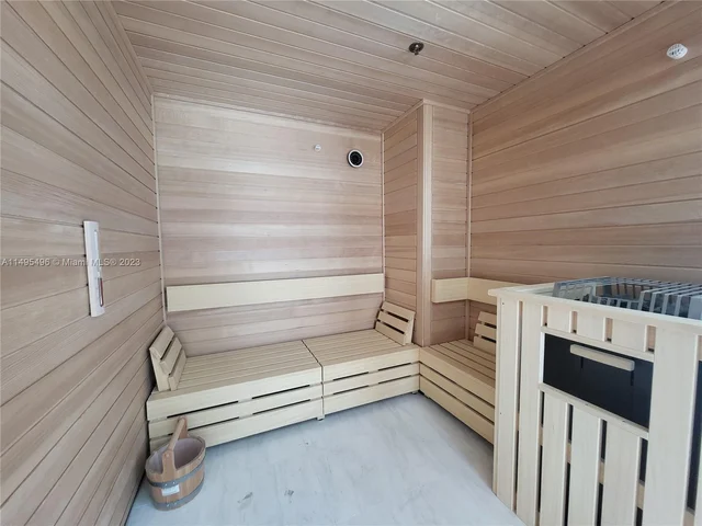 700 NE 26 TERRACE # 1806, Miami FL 33137