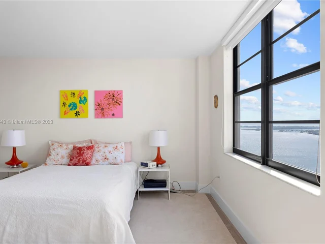 2333 Brickell Ave # 102, Miami FL 33129