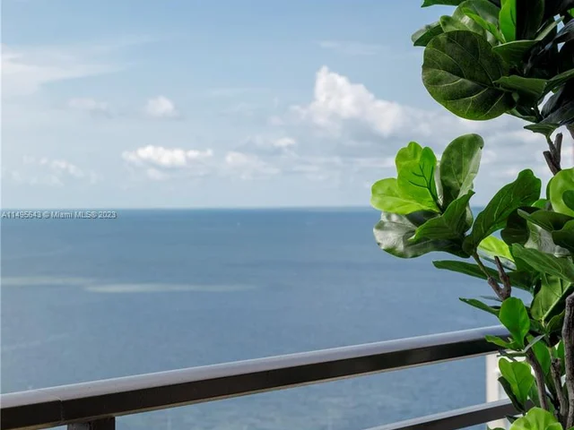 2333 Brickell Ave # 102, Miami FL 33129