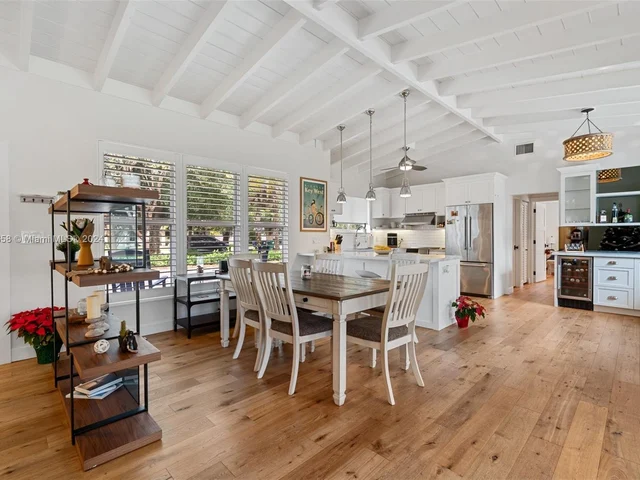 12725 SW 82nd Ave, Pinecrest FL 33156