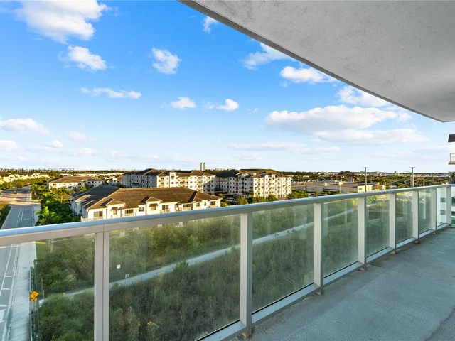 7751 NW 107th Ave # 704, Doral FL 33178